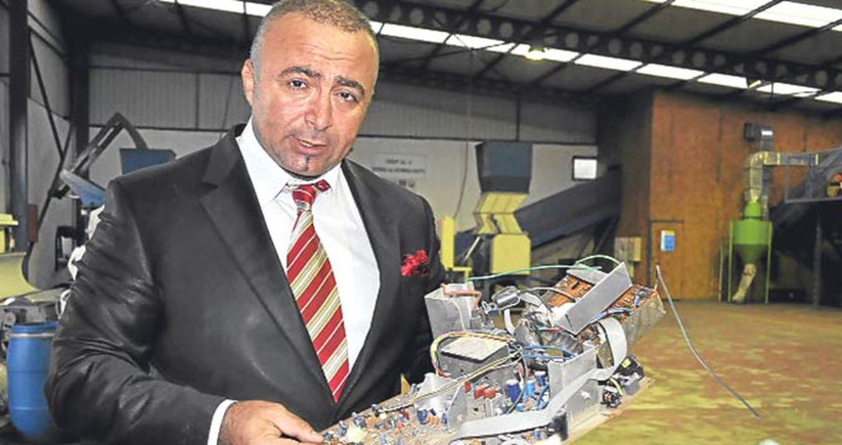 Bodrum Katında Tamirciyken 10 Bin Metrekarelik Tesisin Patronu Oldu