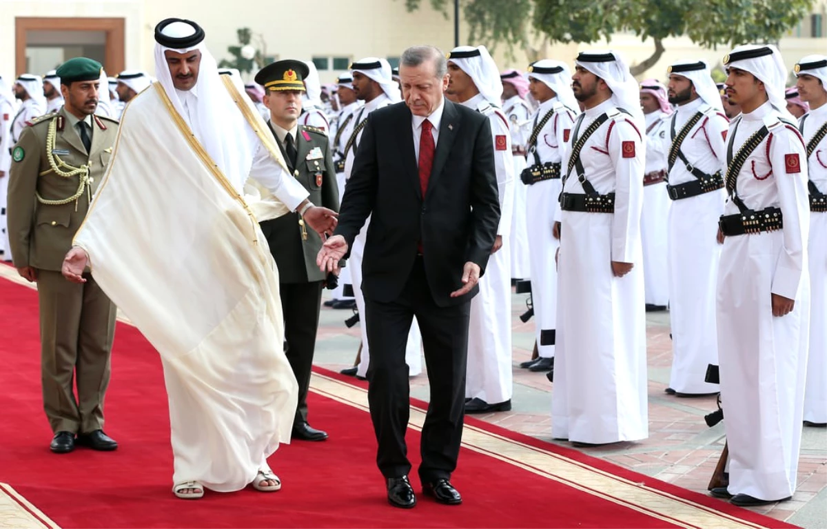 Bakan Çavuşoğlu\'dan Katar Krizi İçin İki Önemli Temas!