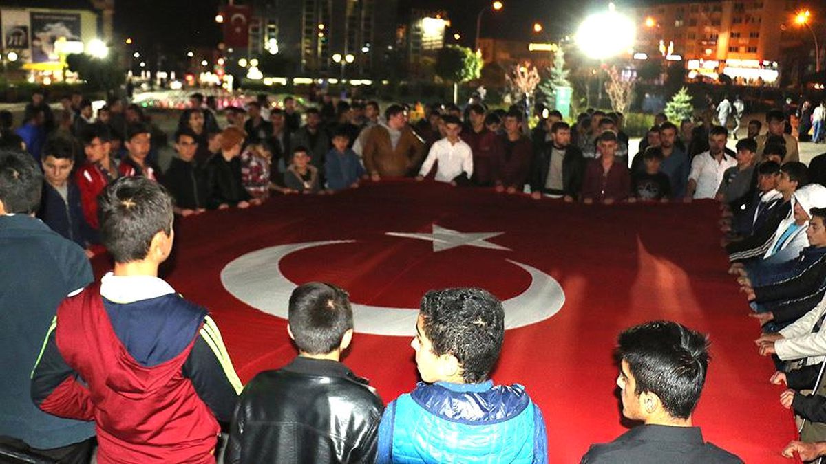Erzurum\'da Teröre Lanet Yürüyüşü