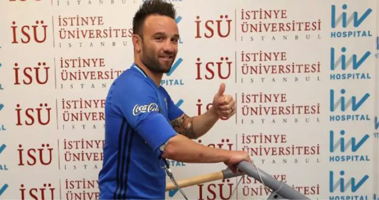 Fenerbahçe\'nin Yeni Transferi Valbuena Sağlık Kontrolünden Geçti