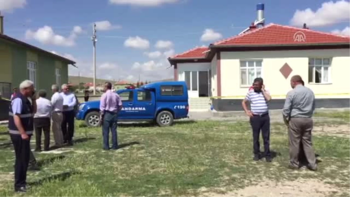 Konya\'da Cinnet Getiren Zanlı 5 Kişiyi Öldürdü (2)