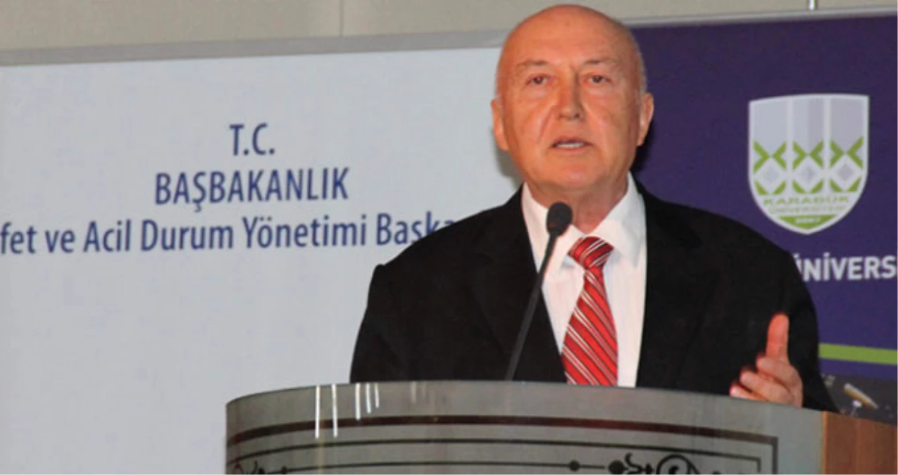 'Deprem Profesörü' Ahmet Ercan: Bu Deprem Uyarıcıydı, Yazlıklarınıza Gidin