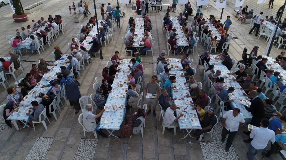 Sivrihisar\'da İftar