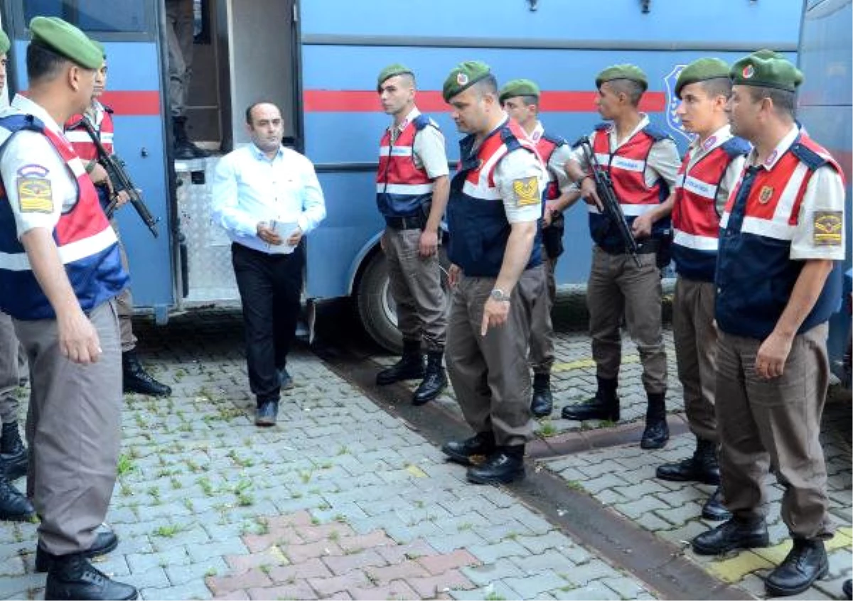 Zonguldak\'ta 21 Sanıklı Fetö Davası Başladı