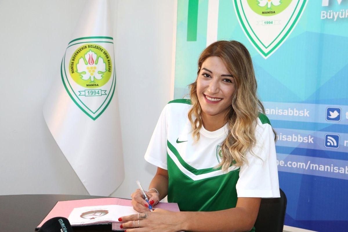Buse İnce Manisa Büyükşehir Belediyespor\'da