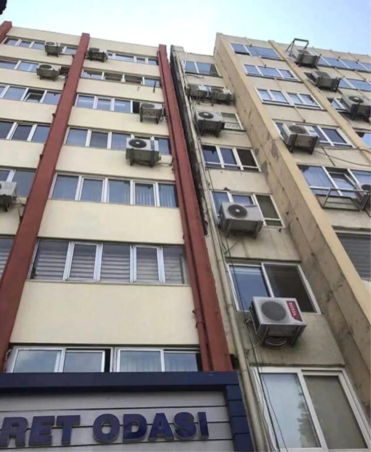 Deprem Sonrası İzmir\'in Göbeğinde Korkutan Görüntü