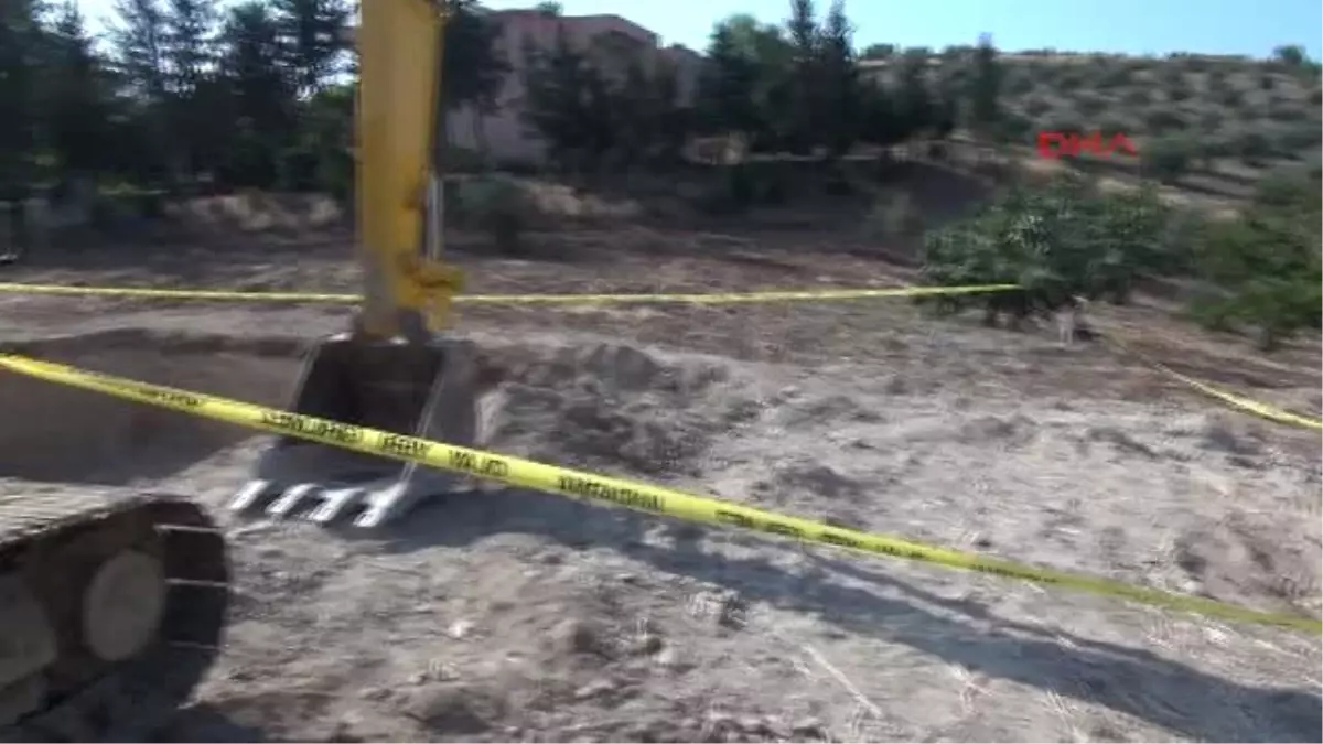 Hatay Cami Inşaatında Tarihi Mezar Bulundu