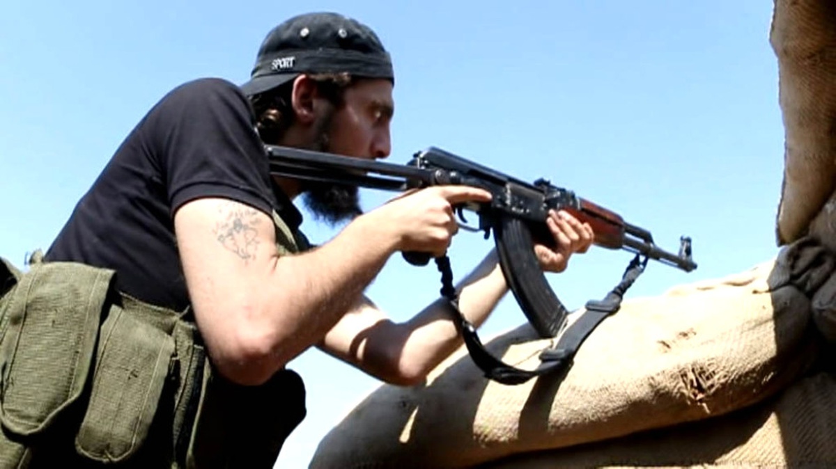 Öso Ile Ypg Arasında Çatışma: 42 Ölü, 10 Yaralı