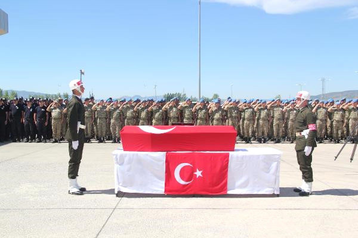 Şehit Aydoğan\'ın Cenazesi Konya\'ya Getirildi