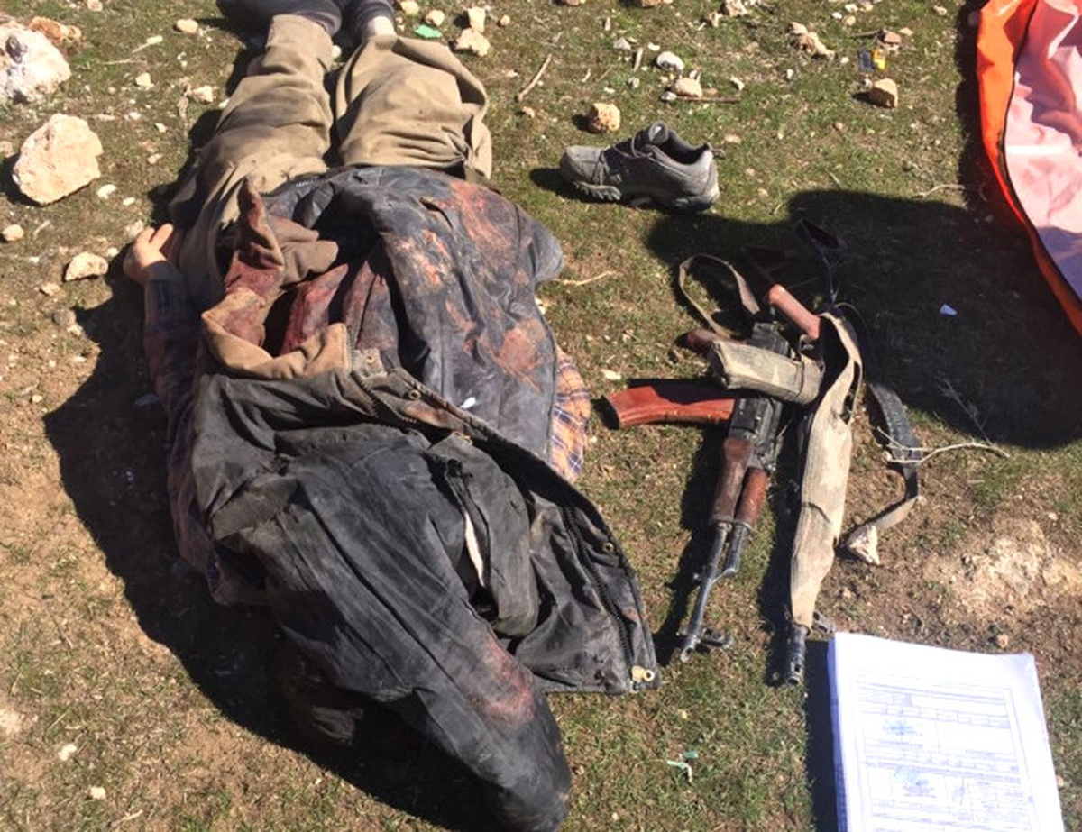 Şemdinli\'de Hudut Birliğine Sızmak İsteyen 3 PKK\'lı Öldürüldü