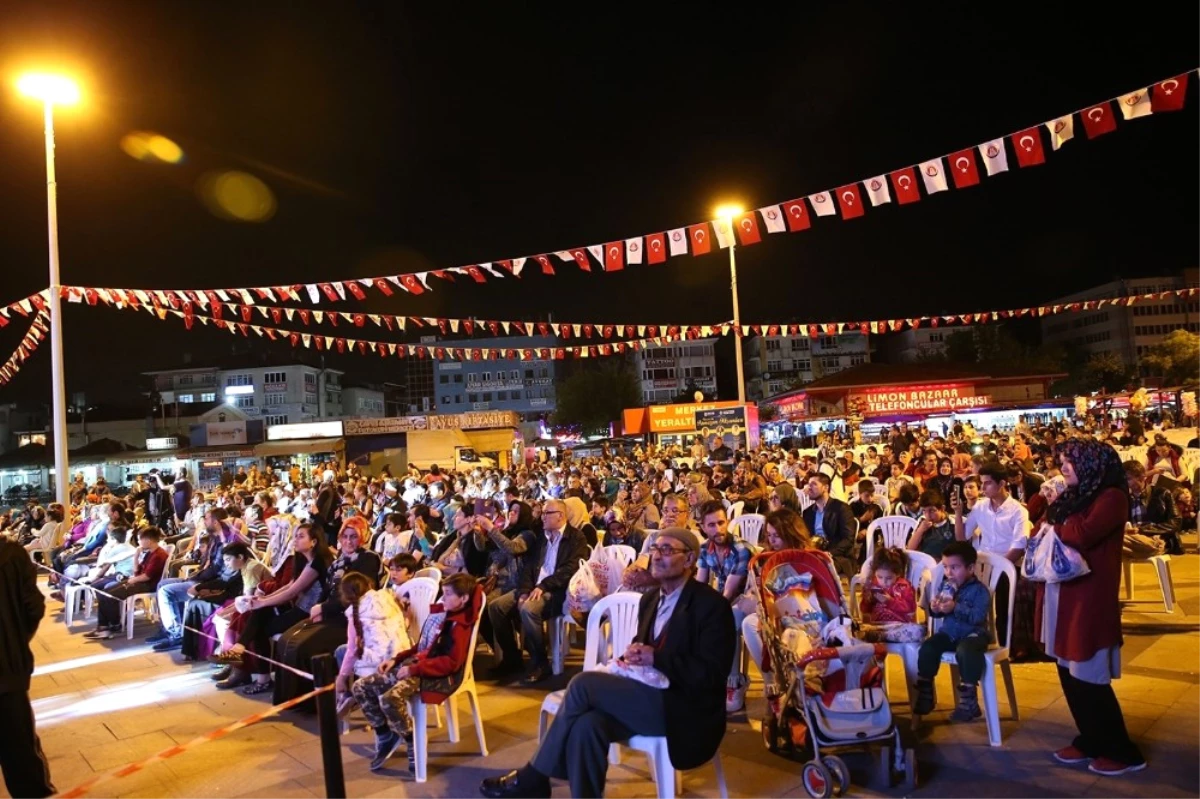Sincan Ramazan Akşamları\'nda Ahmet Özhan Rüzgarı