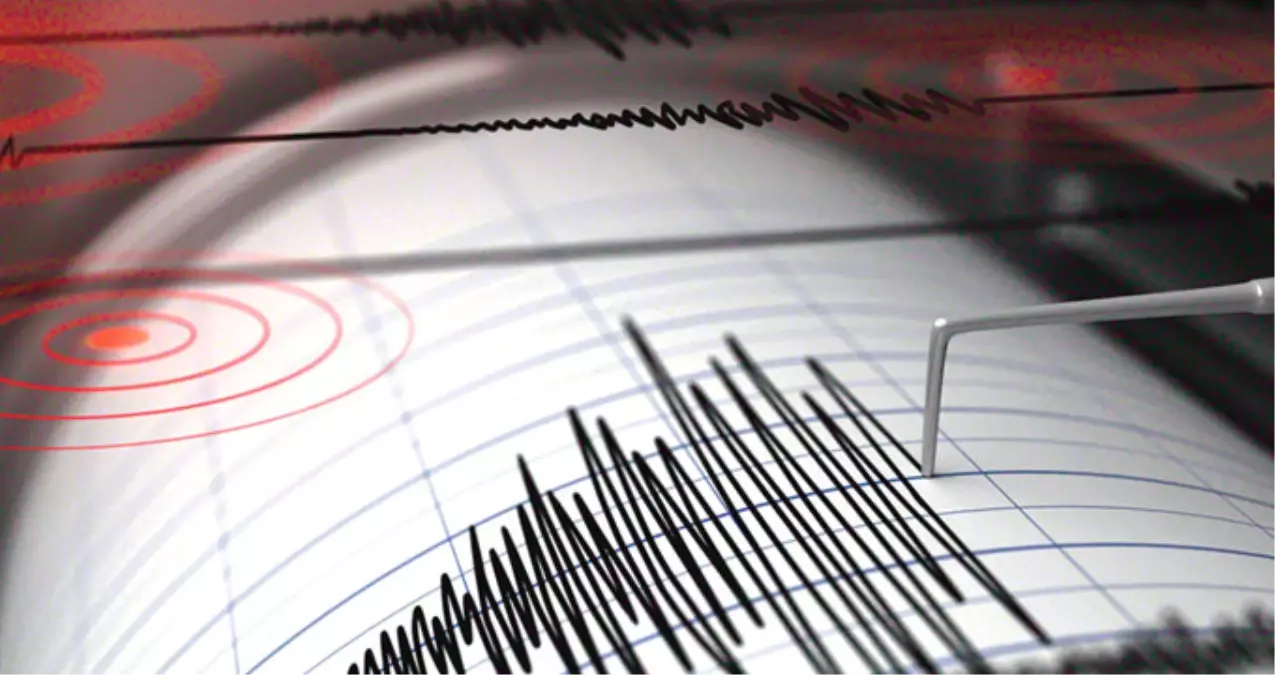 İzmir\'den Sonra Akdeniz de Sallandı! Depremin Büyüklüğü 4.3