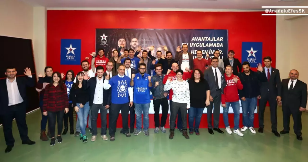 Anadolu Efes\'ten Ikinci \'Taraftar Toplantısı\'