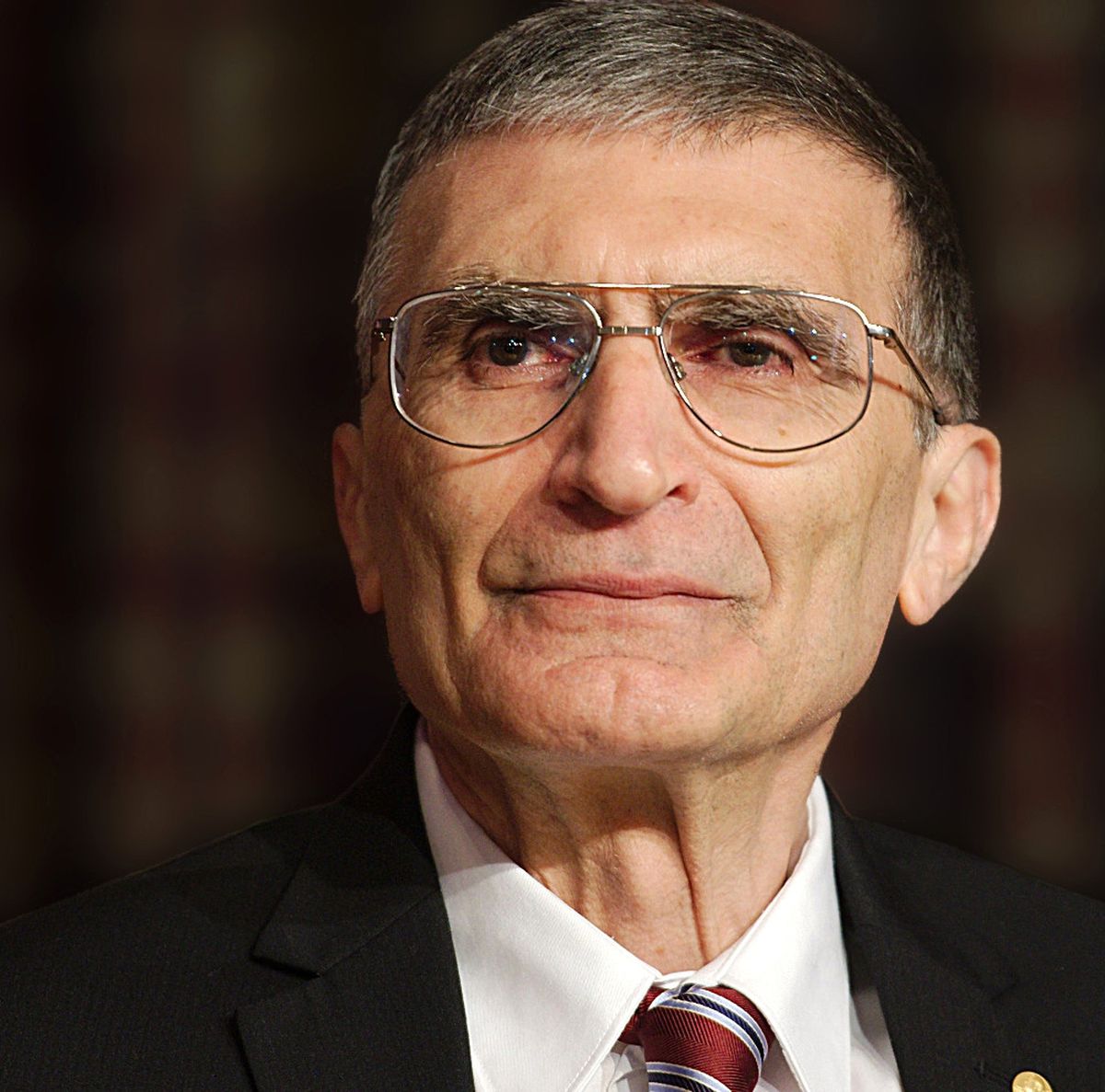 Aziz Sancar\'dan \'Sigara\' Uyarısı