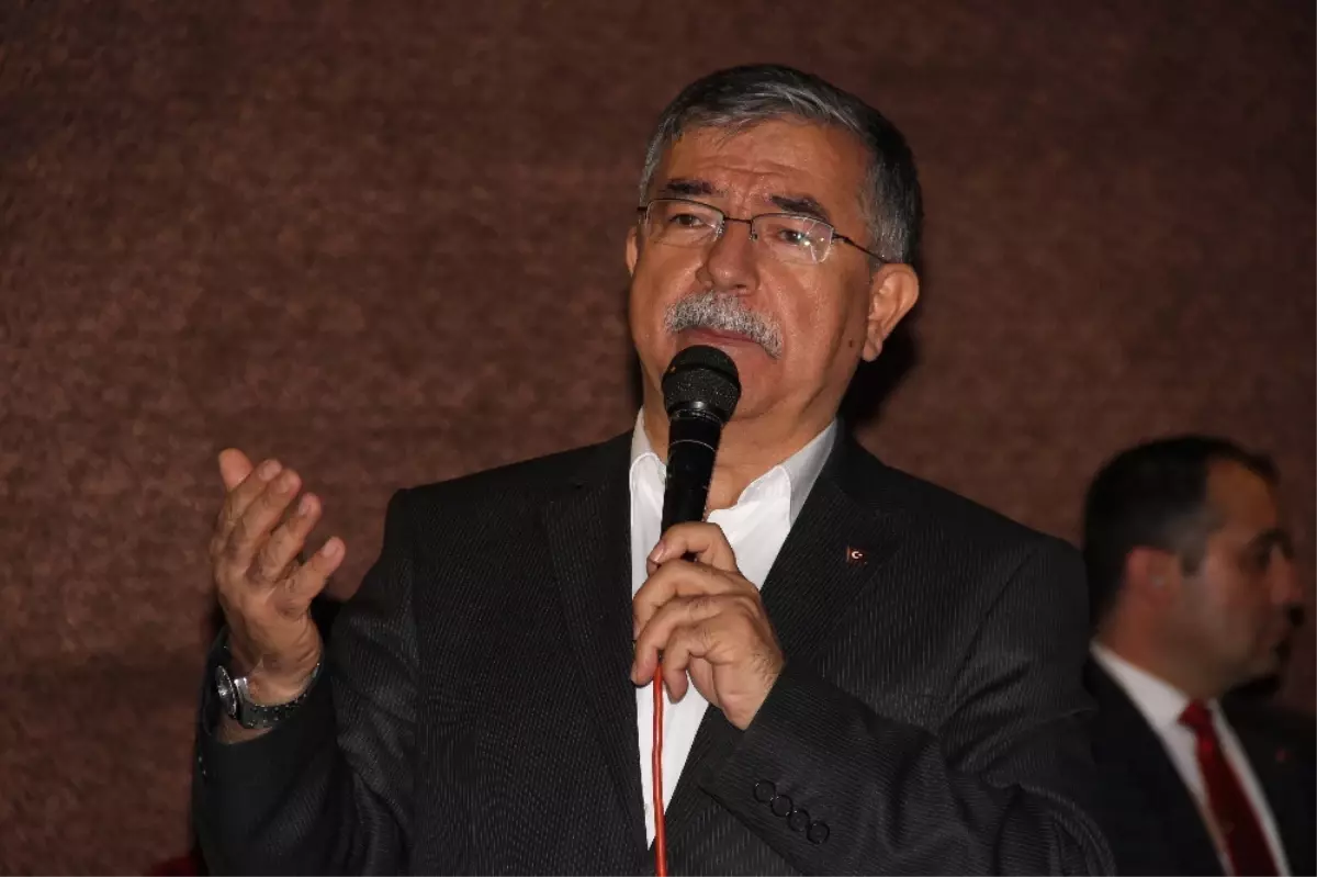 Bakan Yılmaz\'dan "Yeni Müfredat" Açıklaması Açıklaması