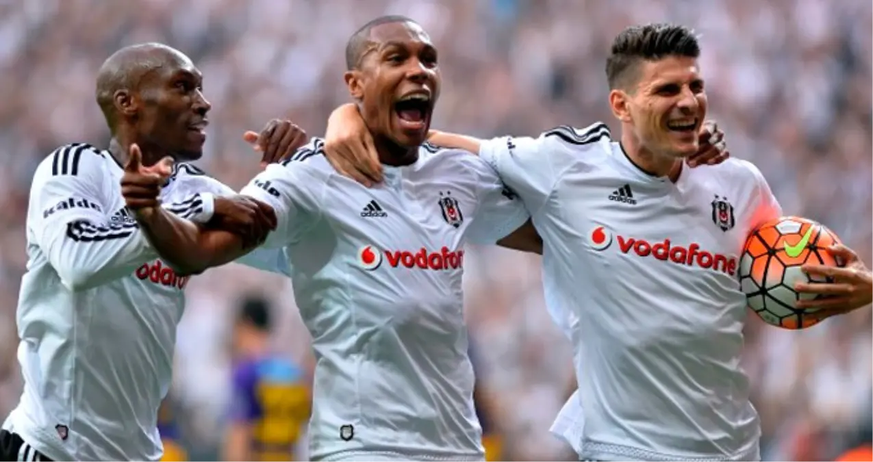 Beşiktaş, Lyon\'un Marcelo İçin Yaptığı Teklifi Kabul Etti