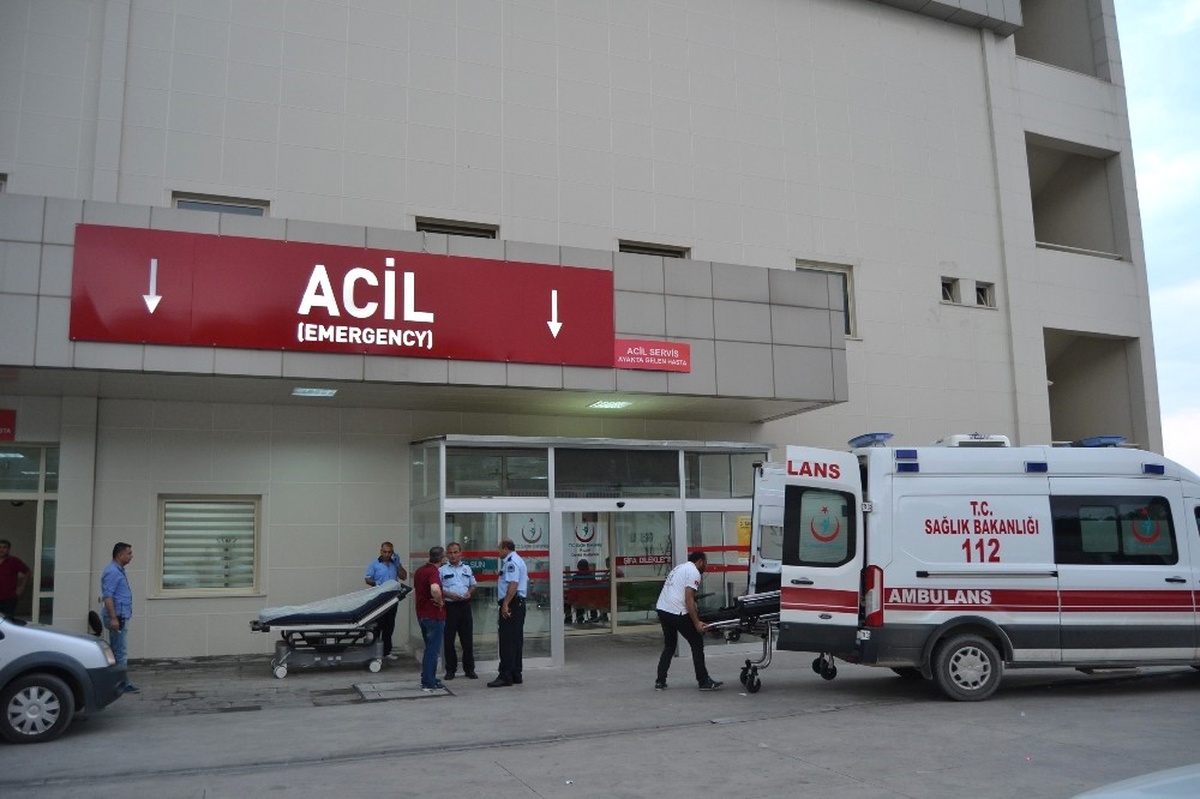 Kamyonetin Çarptığı Çocuk Ağır Yaralandı
