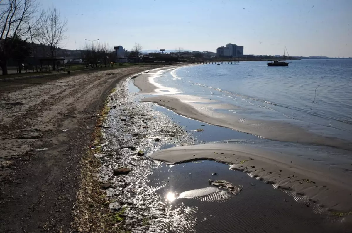 Karaburun\'da Depremden Sonra Tsunami Yaşanmış