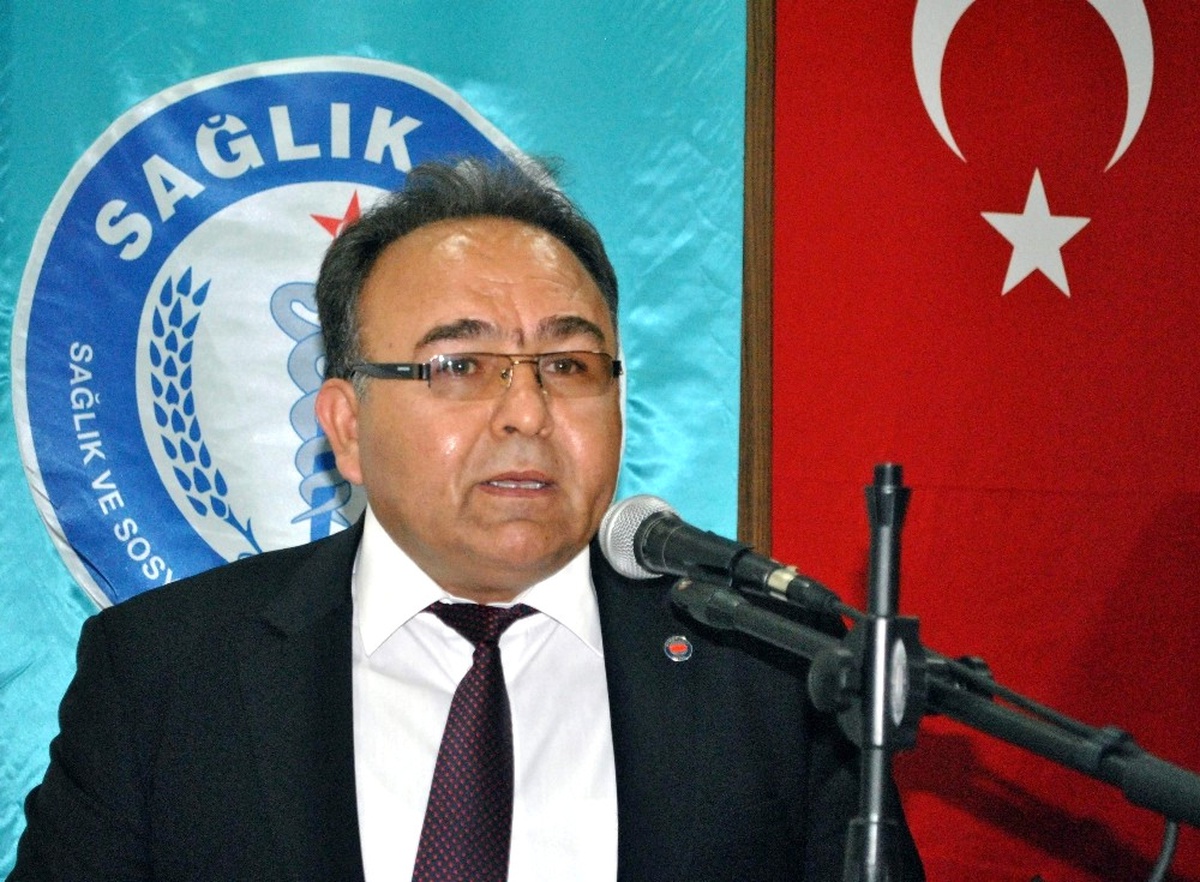 Karaer; "Sağlıkta Dönüşüm Reformunun Yükünü Sağlık Çalışanları Taşıyor"