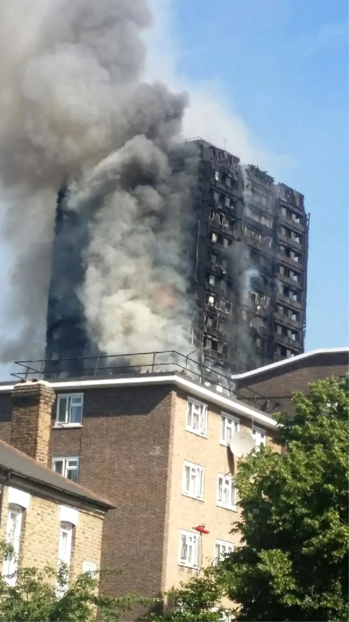 Londra İtfaiyesi: Can Kayıpları Var - 2 - Ek Görüntü ve Fotoğraflar