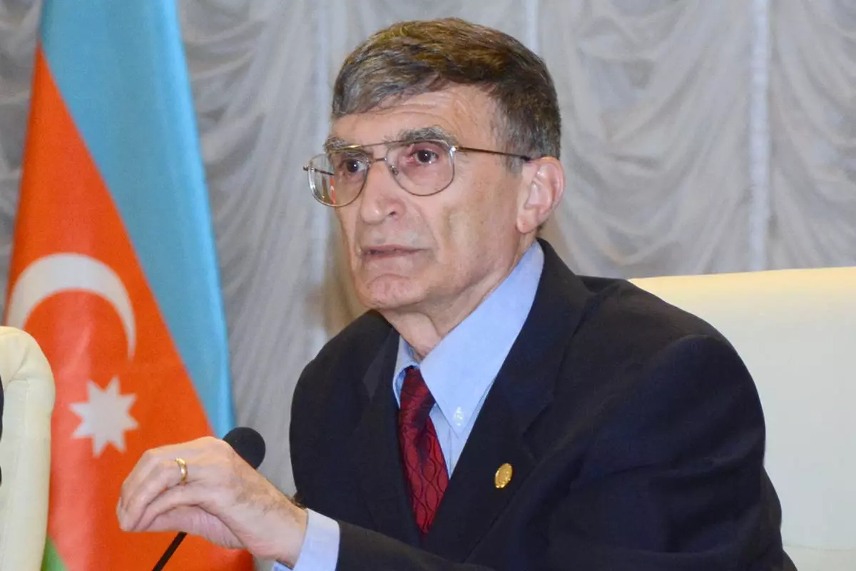 Prof. Dr. Aziz Sancar," Bilime Yatırım Yapalım ve Temel Bilimi Destekleyelim"