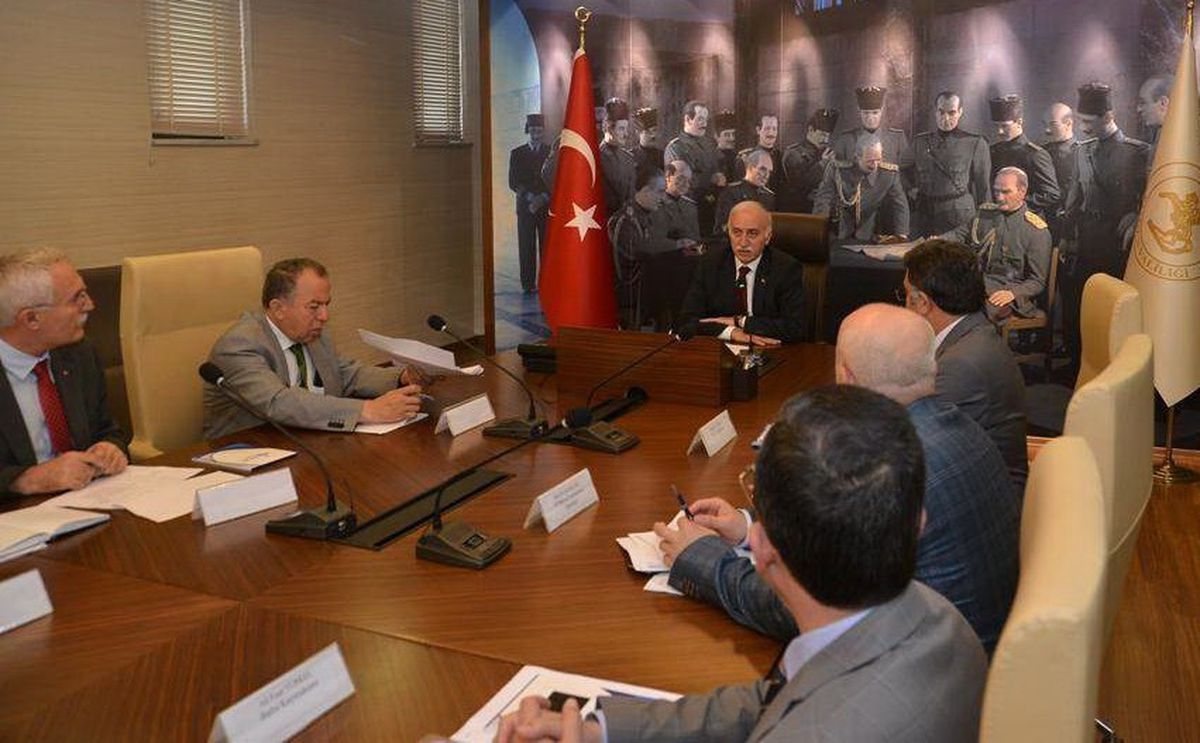 Vali Şahin\'den "Mevsimlik Tarım İşçisi" Uyarısı