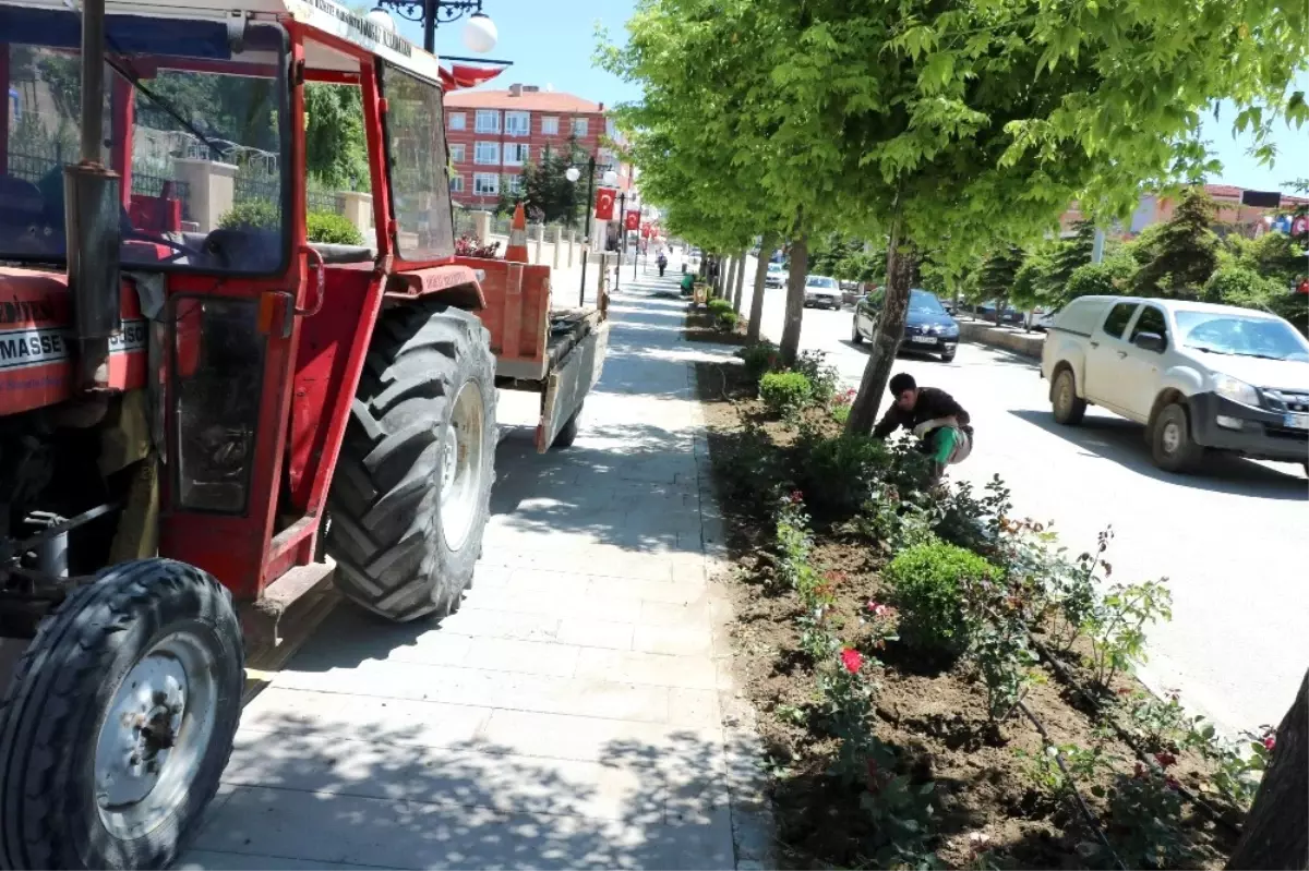 Yozgat\'ta Caddeler Güzelleşiyor