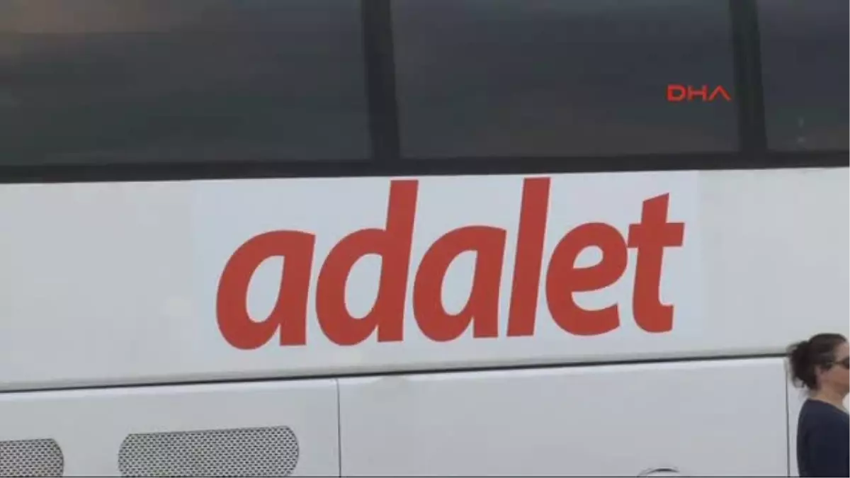 Adalet Yürüyüşü\'nde Ilk Mola Verildi