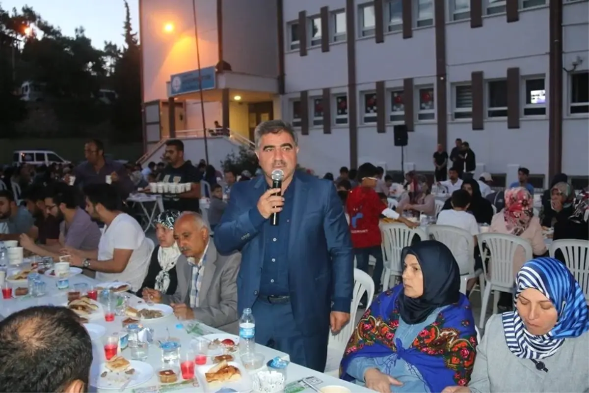 Amasya Belediyesi\'nden Her Gün Bin Kişiye İftar