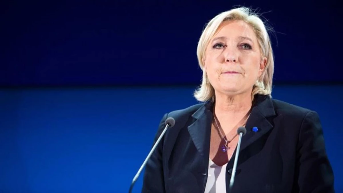 Avrupa Parlamentosu Le Pen\'in Dokunulmazlığını Kaldırdı
