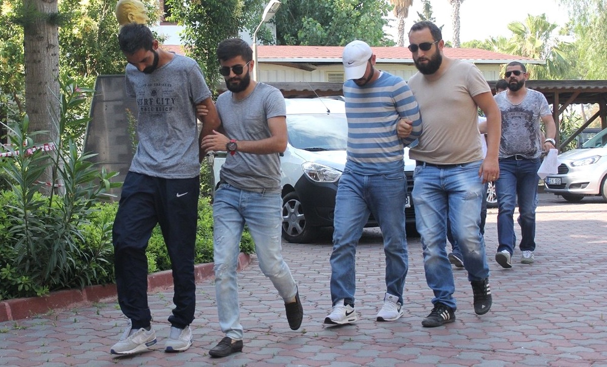 Çalıntı Kart Bilgileriyle Lüks Tatil Polise Takıldı