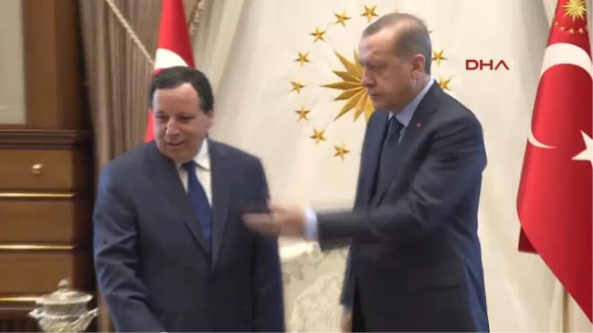 Cumhurbaşkanı Erdoğan Tunus Dışişleri Bakanı\'nı Kabul Etti