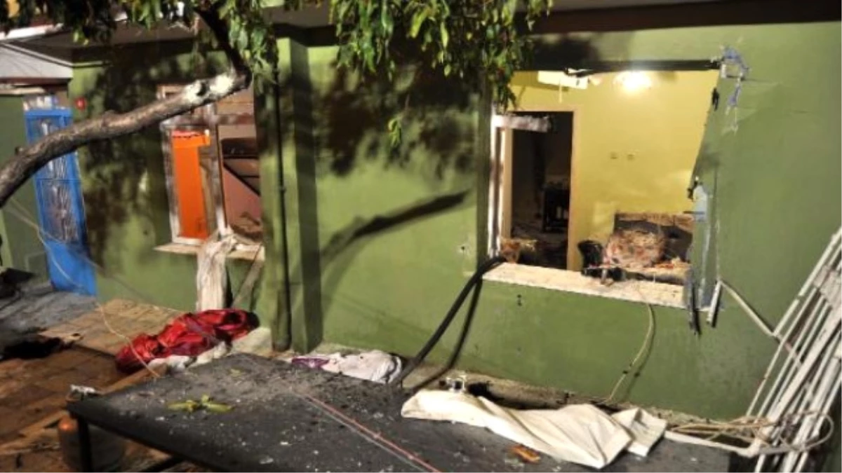 Dha Ankara - Gaz Sıkışması Sonucu Patlama: 1 Yaralı