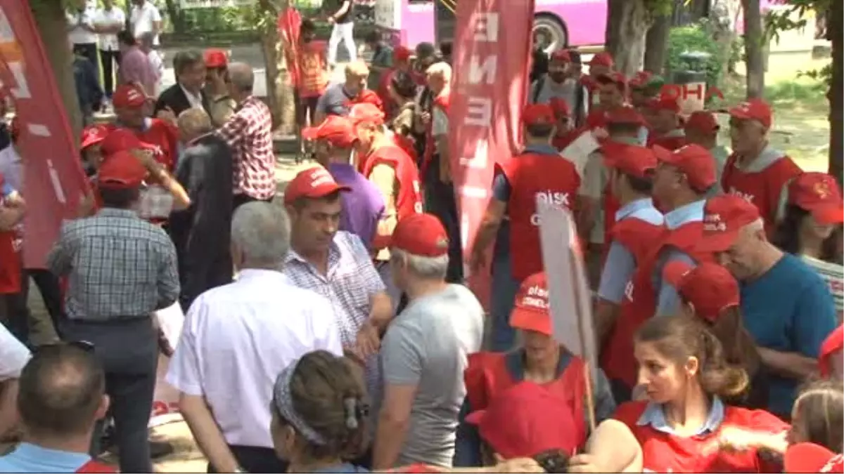 Disk\'ten Kadıköy\'de Kıdem Tazminatı Eylemi