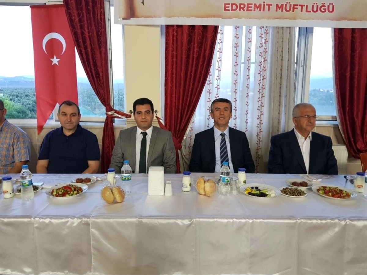 Edremitliler İyilik Sofrasında Buluştu