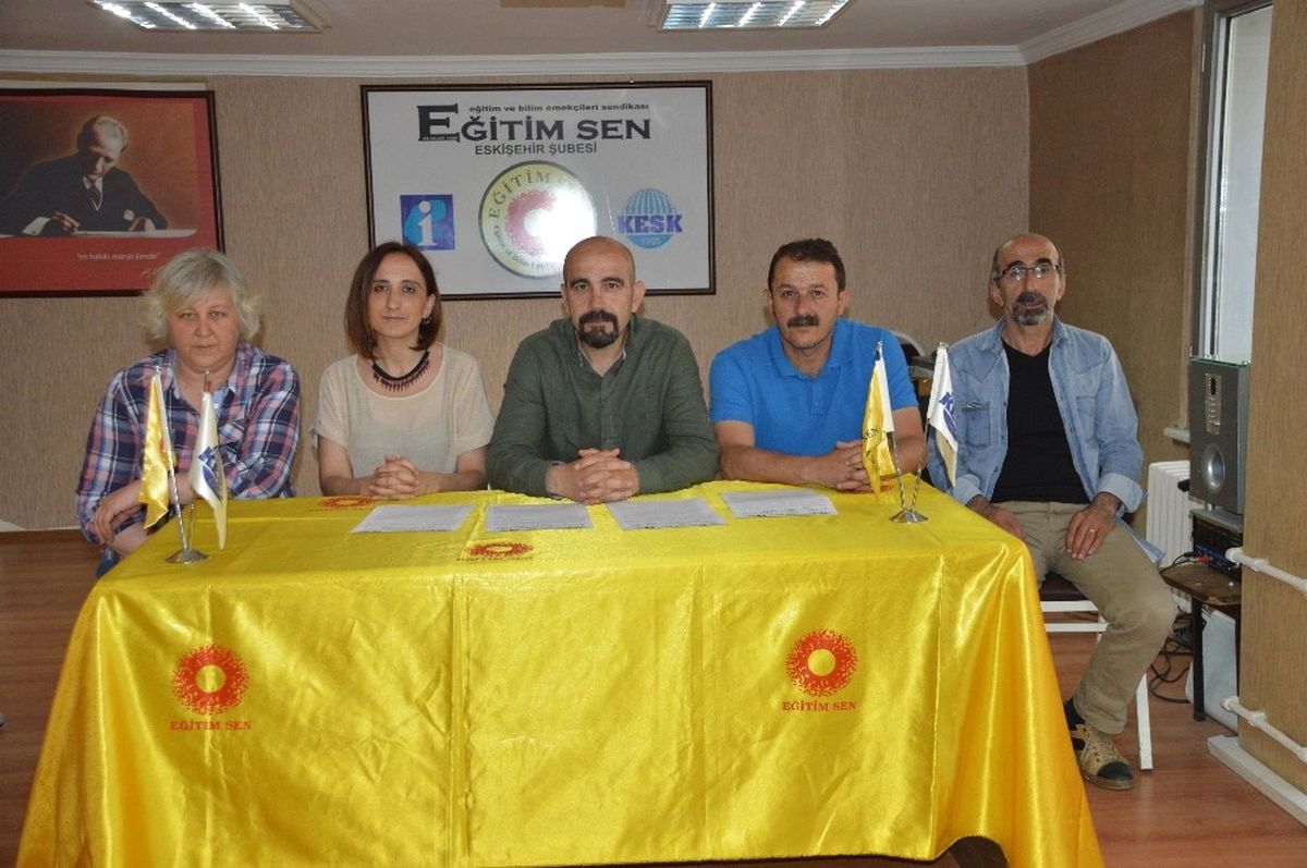 Eğitim Sen\'den MEB\'e Ders Saati Tepkisi