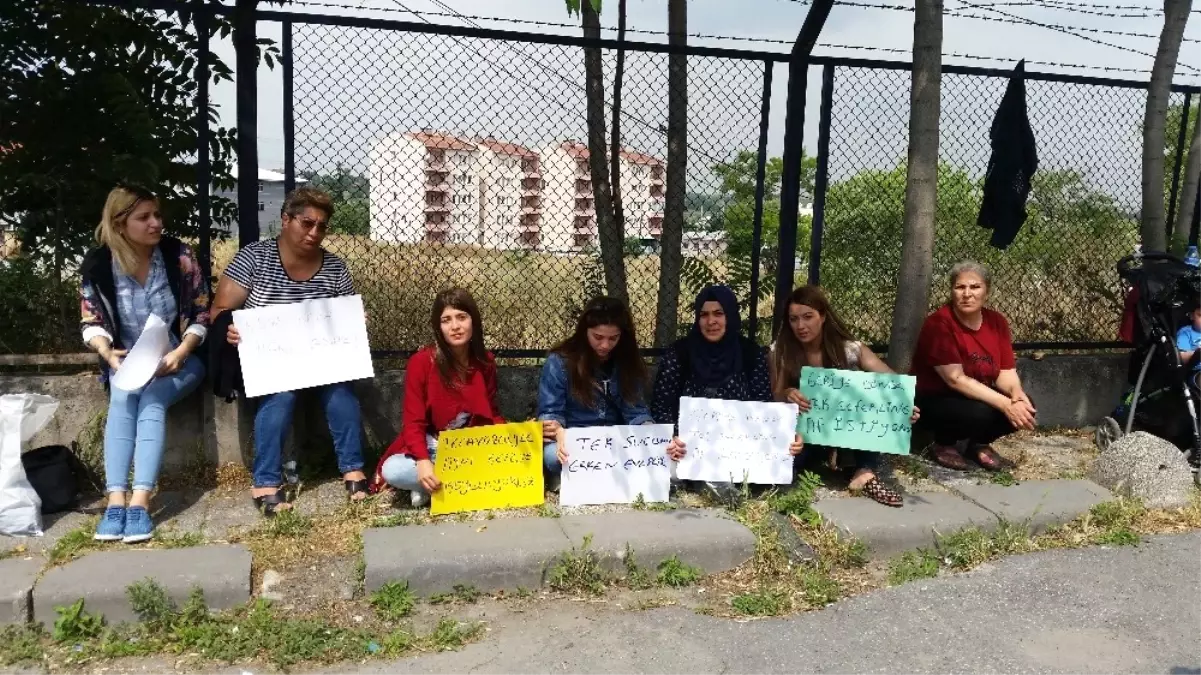 Erken Yaşta Evlenen Kadınlar Kocalarının Serbest Bırakılmasını İstiyor