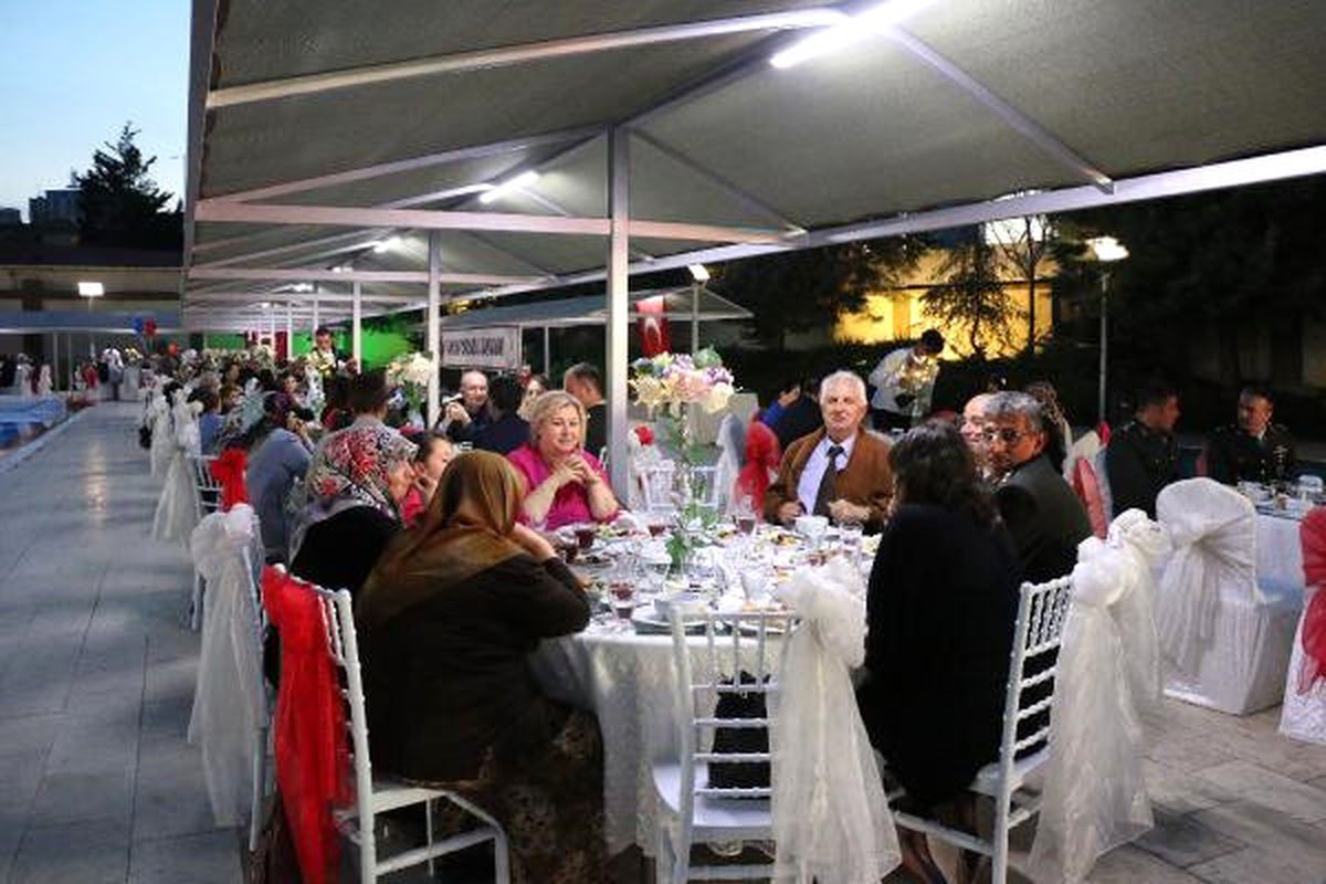 Jandarmanın 178\'inci Kuruluş Yıl Dönümünde Şehit Yakınları ve Gazilere İftar