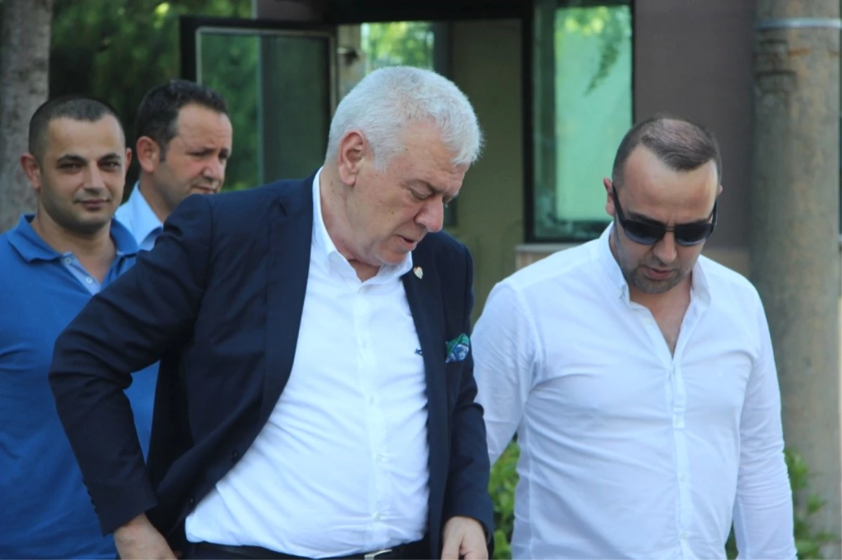Bursaspor Başkanı\'ndan Hakaret ve Küfre Suç Duyurusu