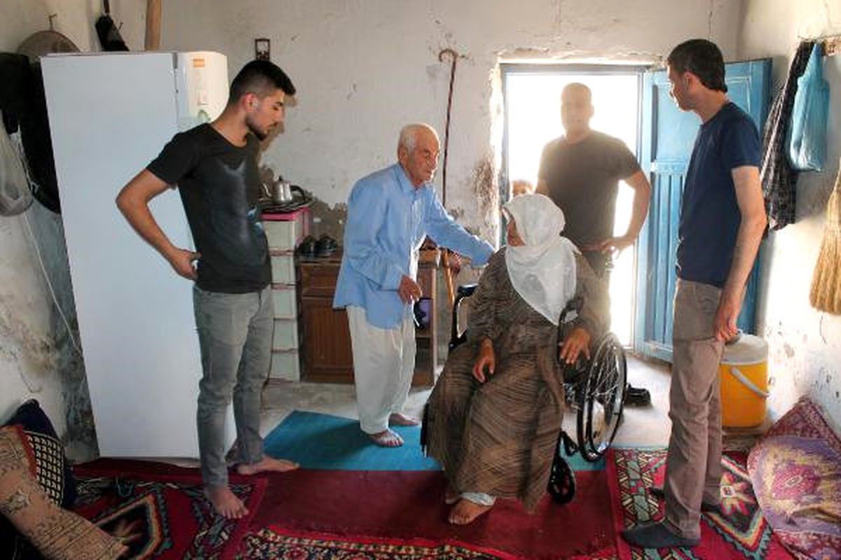 Şırnaklı İşadamı 3 Engelliyi Sevindirdi