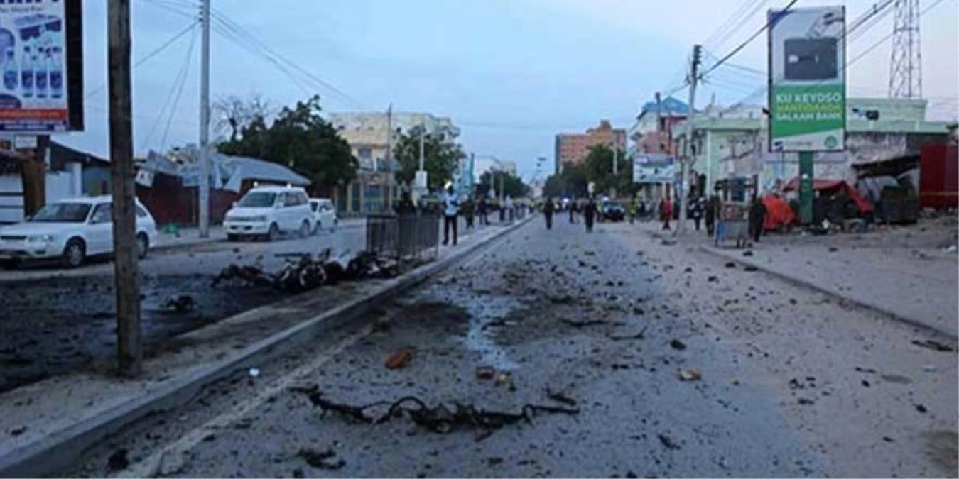 Somali\'deki İntihar Saldırısı