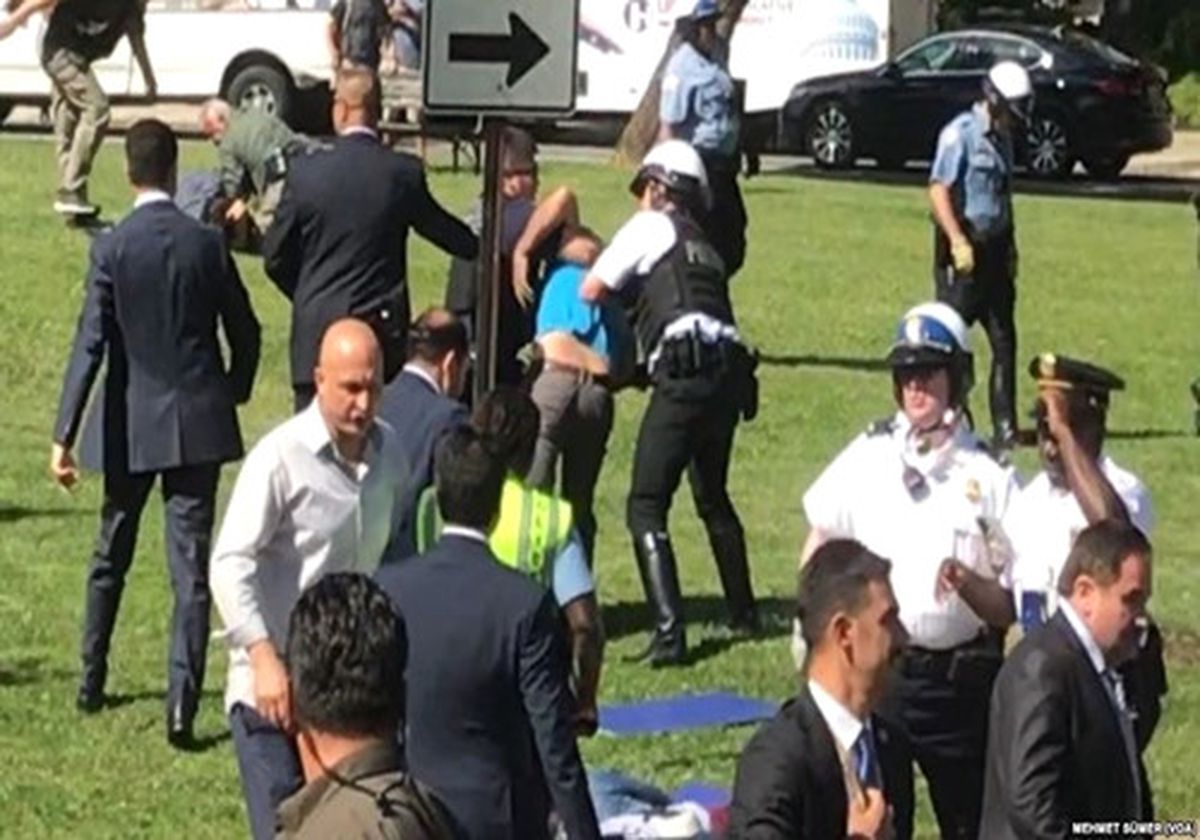 Washington Büyükelçiliğindeki Olayla İlgili Yakalama Kararı (1)