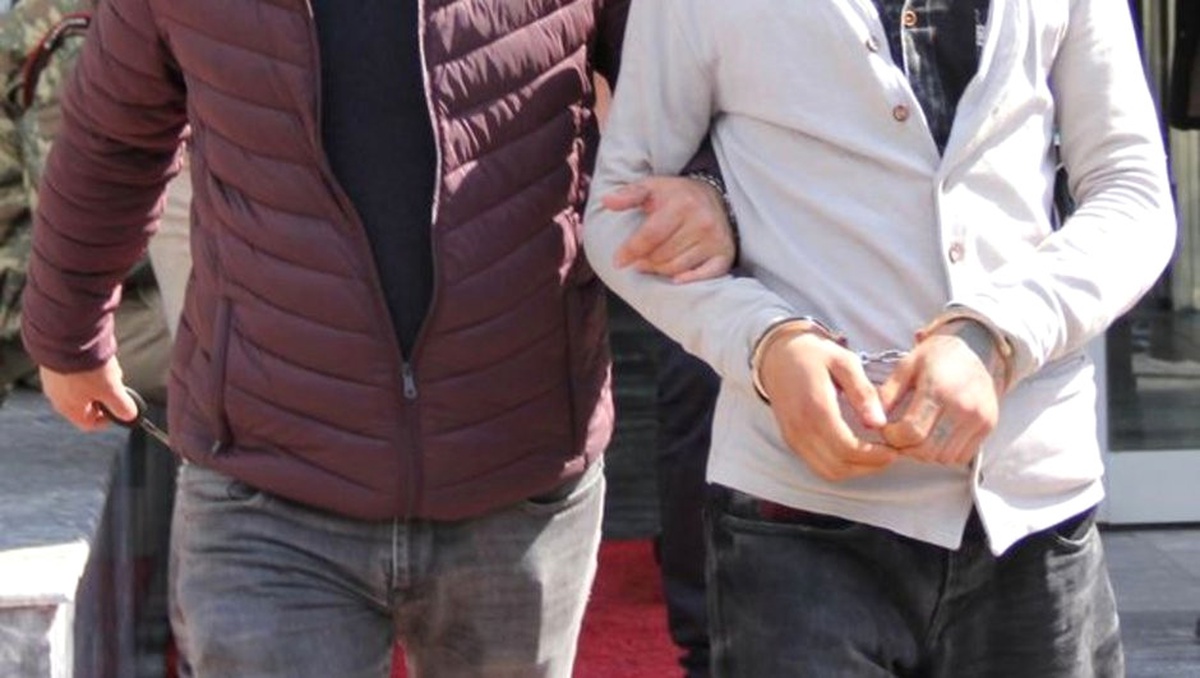 16 Fetö Şüphelisine Gözaltı
