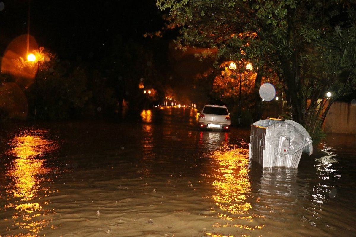 Abhazya\'da Aşırı Yağışlar Su Baskınlarına Yol Açtı