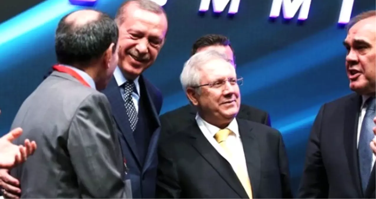 Erdoğan, Aziz Yıldırım\'a Telgraf Göndererek Basketbol Şampiyonluğunu Kutladı