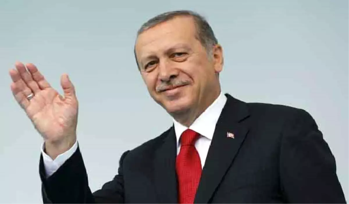 Erdoğan Yenilenen İstanbul Anadolu İmam Hatip Lisesi\'ni Gezdi