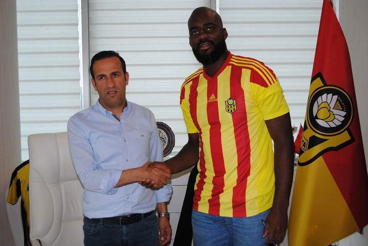 Evkur Yeni Malatyaspor, Farnolle ile 2 Yıllık Sözleşme İmzaladı