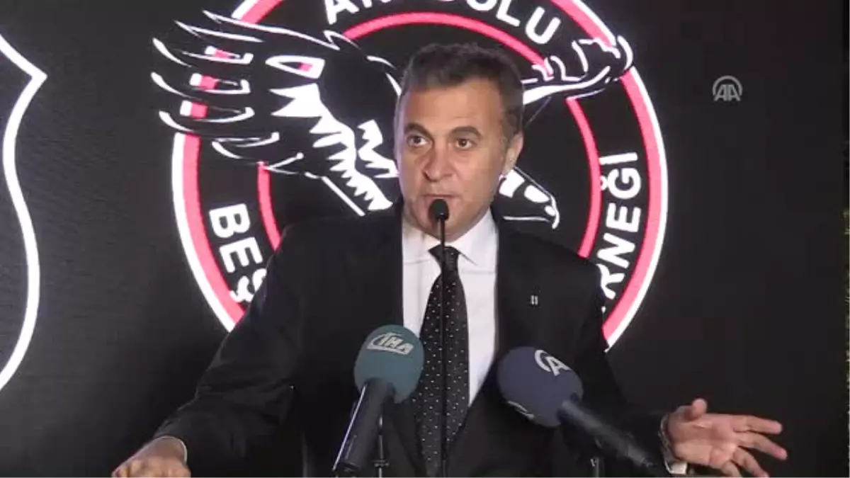 Fikret Orman, Beşiktaşlı Taraftarlarla İftarda Buluştu