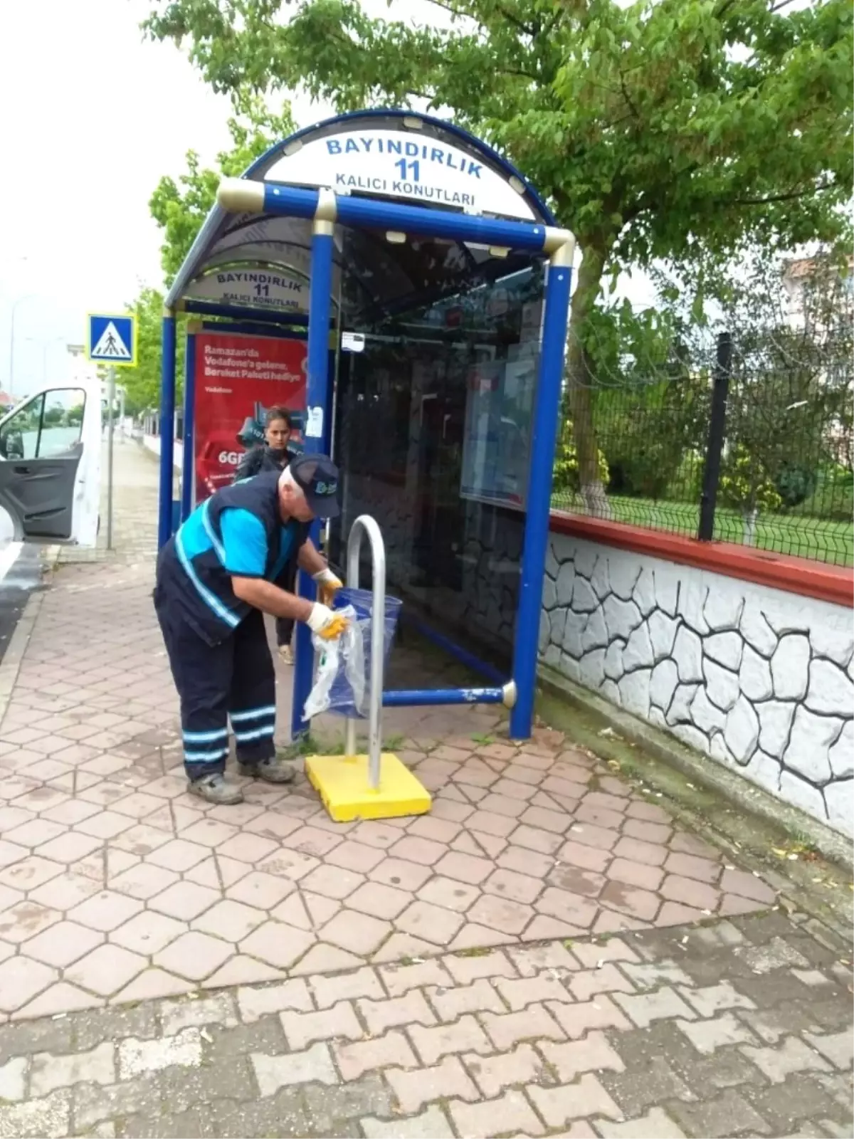 Hasarlı Konteynerler Tamir Ediliyor