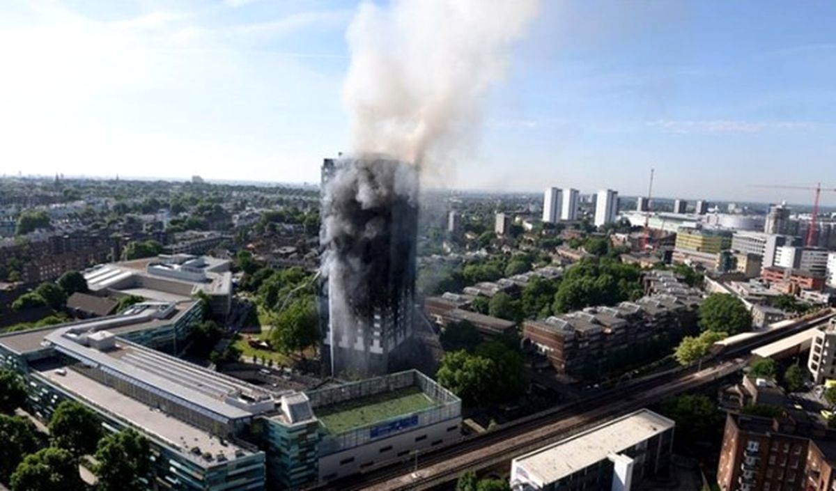 Londra\'daki Yangında Ölenlerin Sayısı 30\'a Yükseldi
